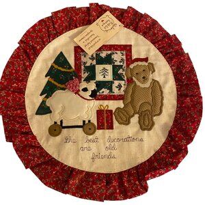 Valerie Folk Art Antique Applique Christmas Table Topper Teddy Bear Sheep Quilt